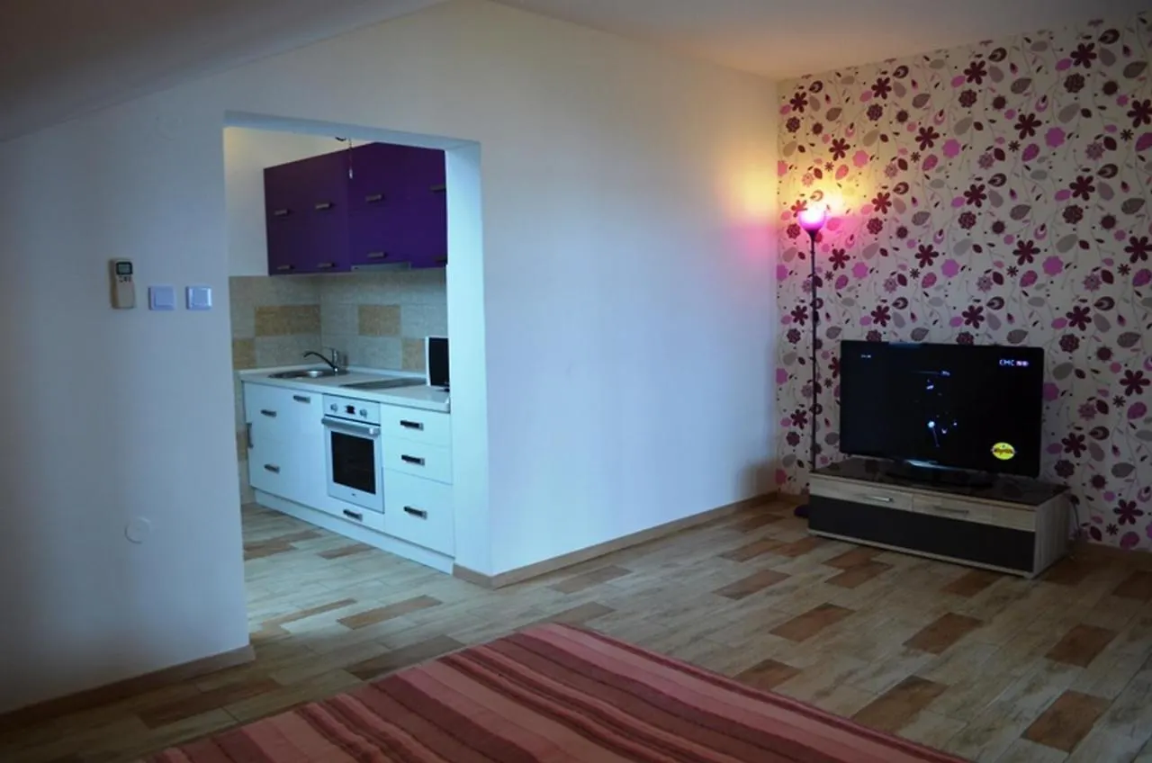 Apartments Smokvica I Croatia