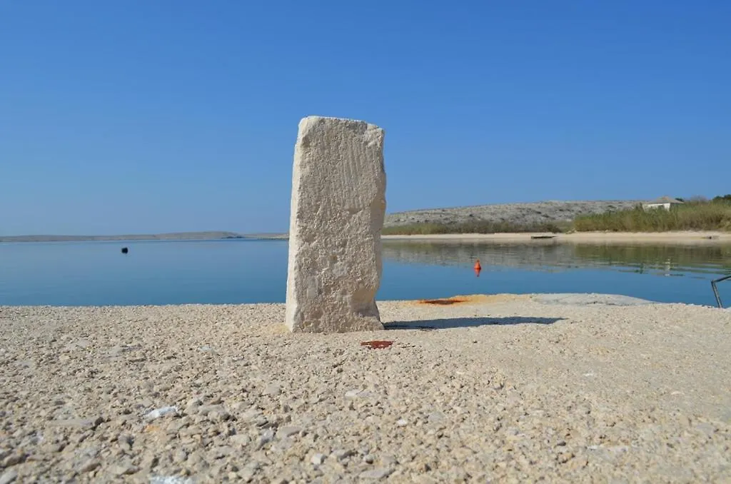 Apartments Smokvica I 0*, Smokvica (Pag) Croatia